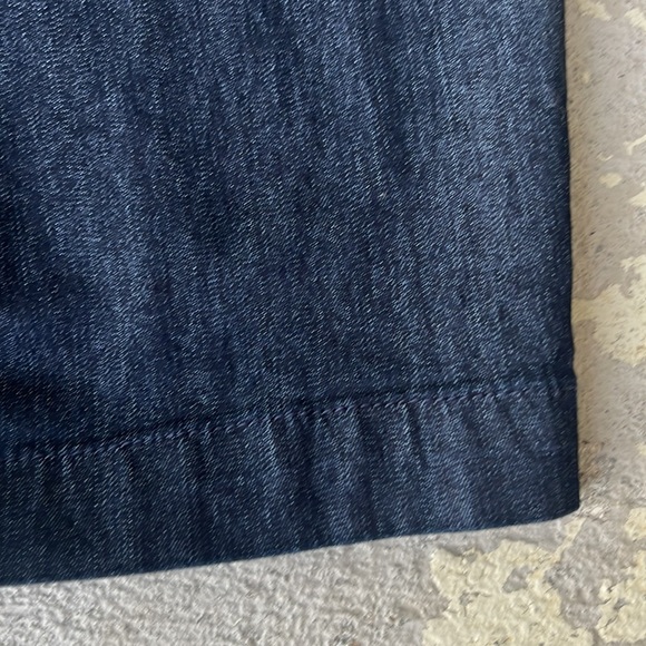 New Bandolino tummy control Bermuda - Picture 13 of 16